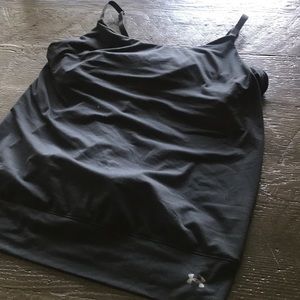 Black workout top